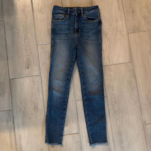 Free People High Rise Stretchy Blue Skinny Jeans - Size 27 - Picture 2 of 4